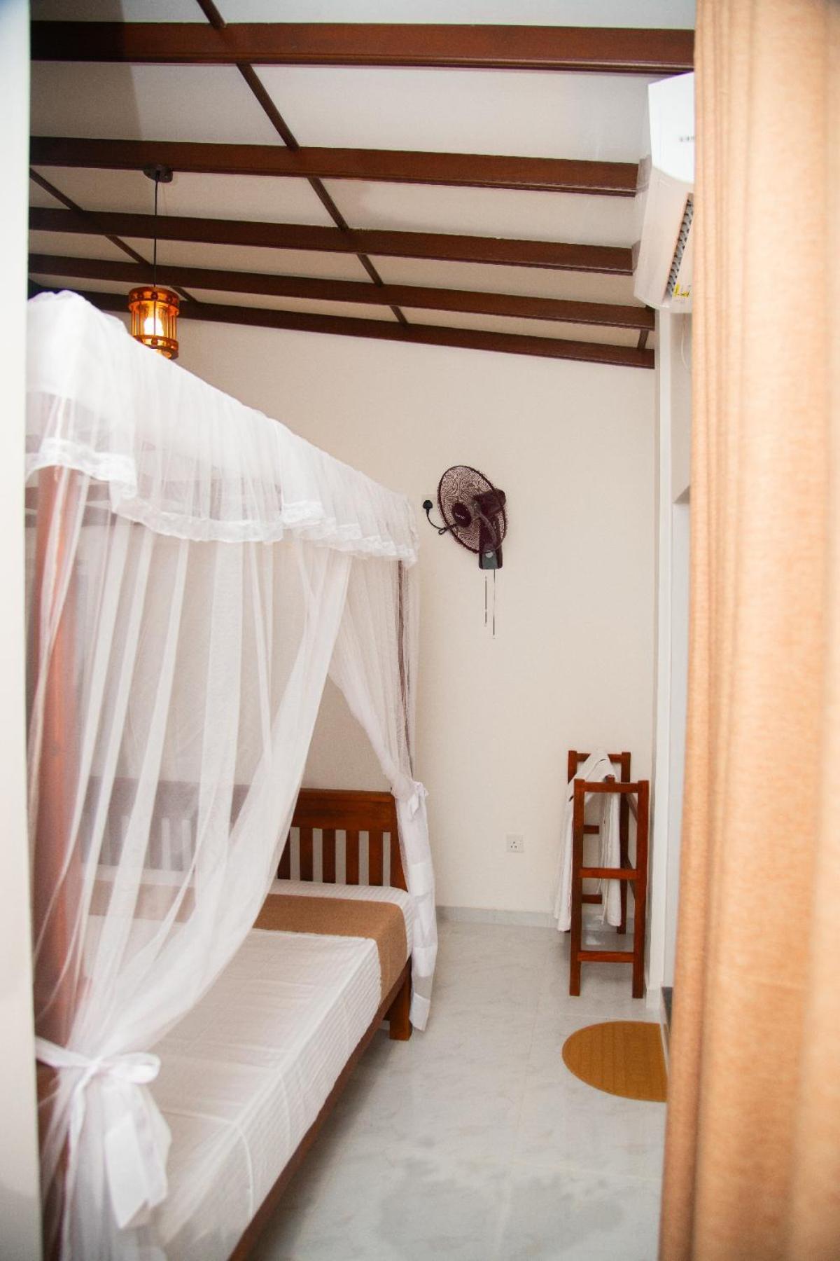 Tango Sunrise Villa Тангале Екстериор снимка