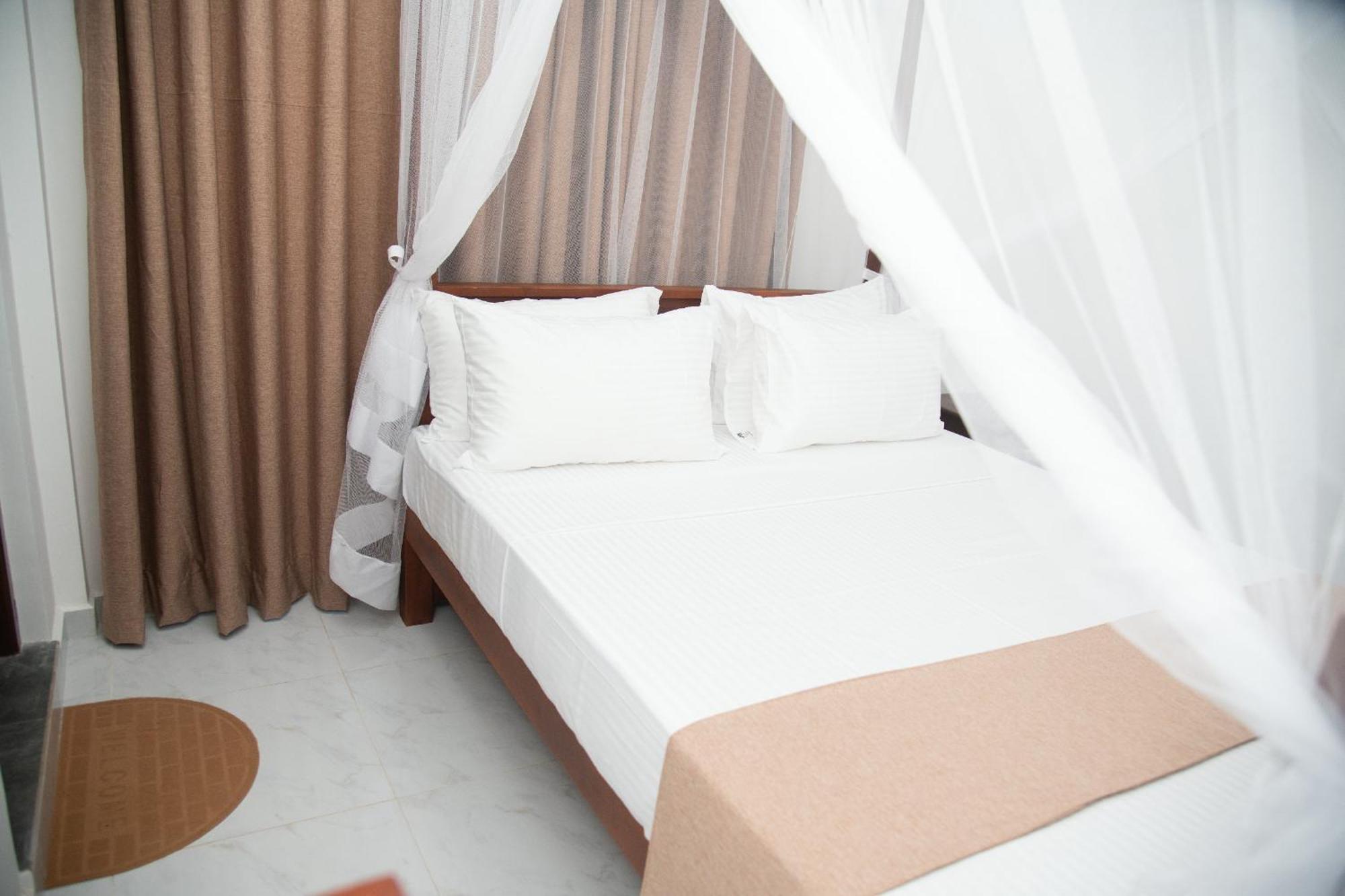 Tango Sunrise Villa Тангале Екстериор снимка