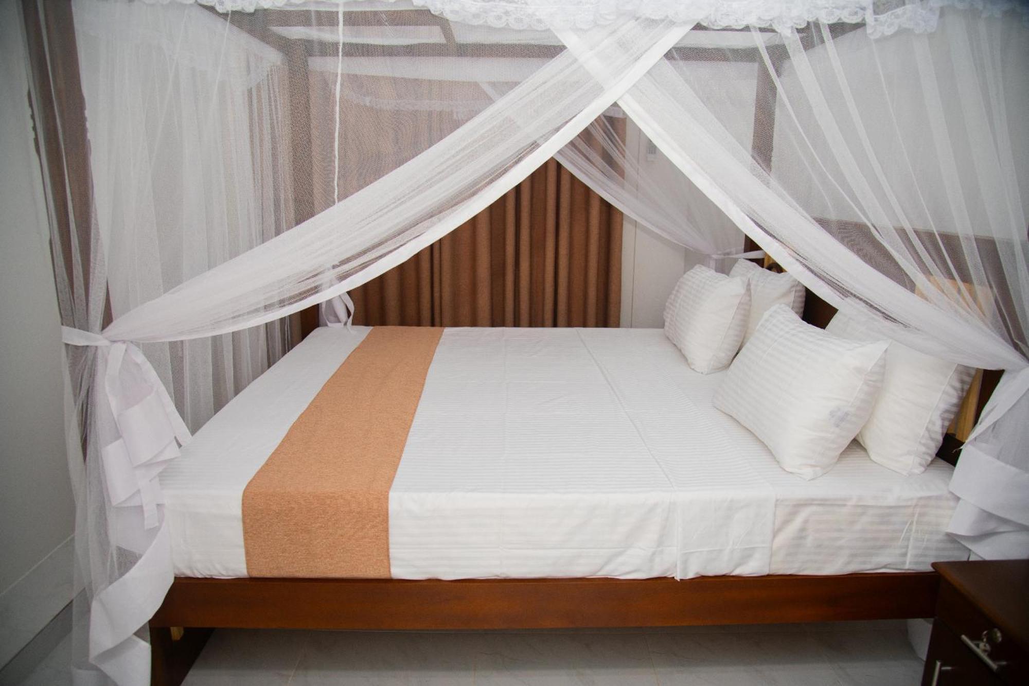 Tango Sunrise Villa Тангале Екстериор снимка