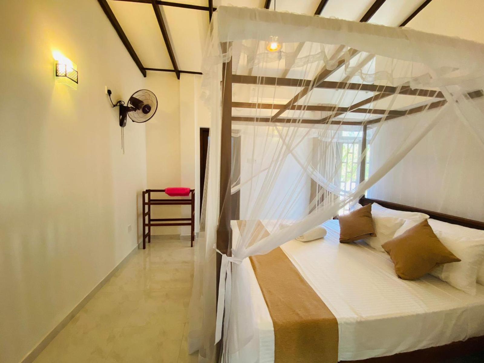 Tango Sunrise Villa Тангале Екстериор снимка