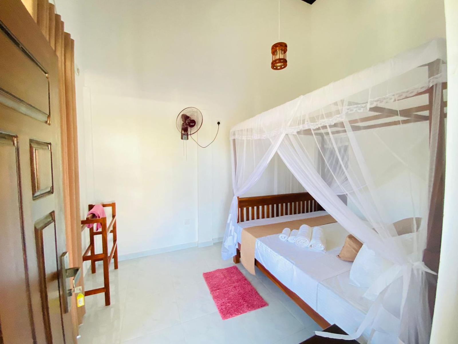 Tango Sunrise Villa Тангале Екстериор снимка